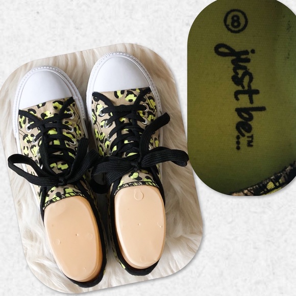 Just Be Neon Leopard Print Sneakers - Picture 6 of 6